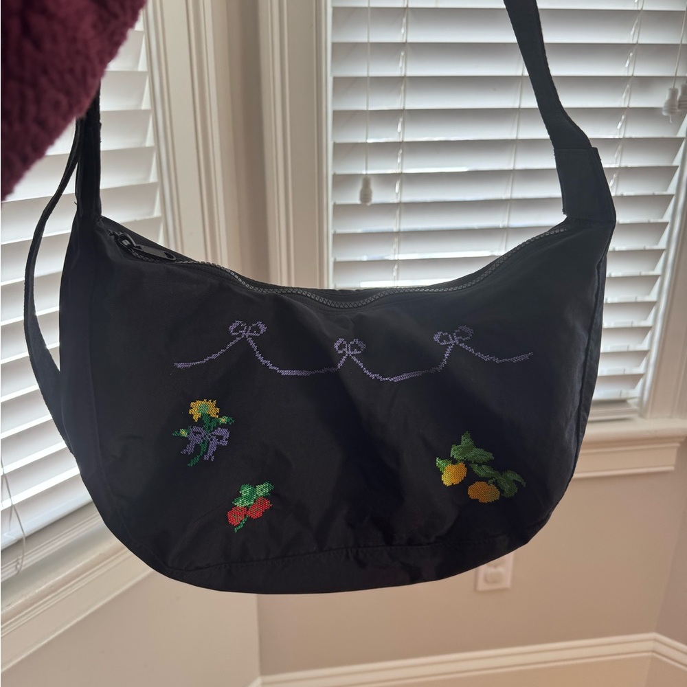 BAGGU Cross Stitch Medium Nylon Crescent Bag